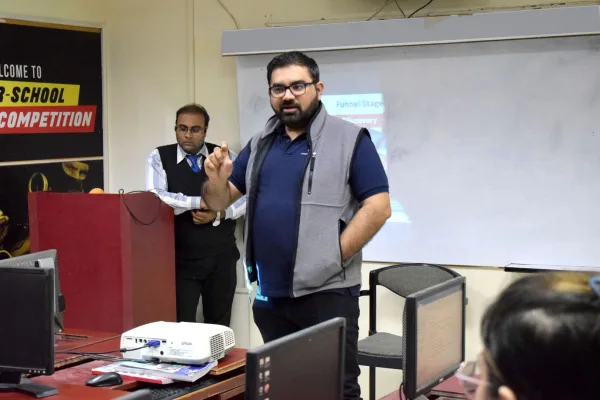 NCR-CET organized a 'Guest Speaker' session on the basics of 'Digital Marketing'